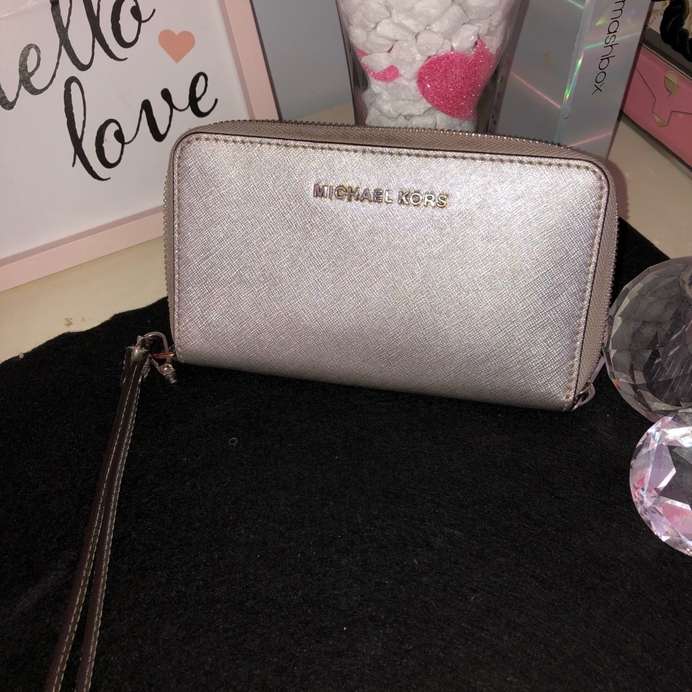 Mk Mercer tech wristlet